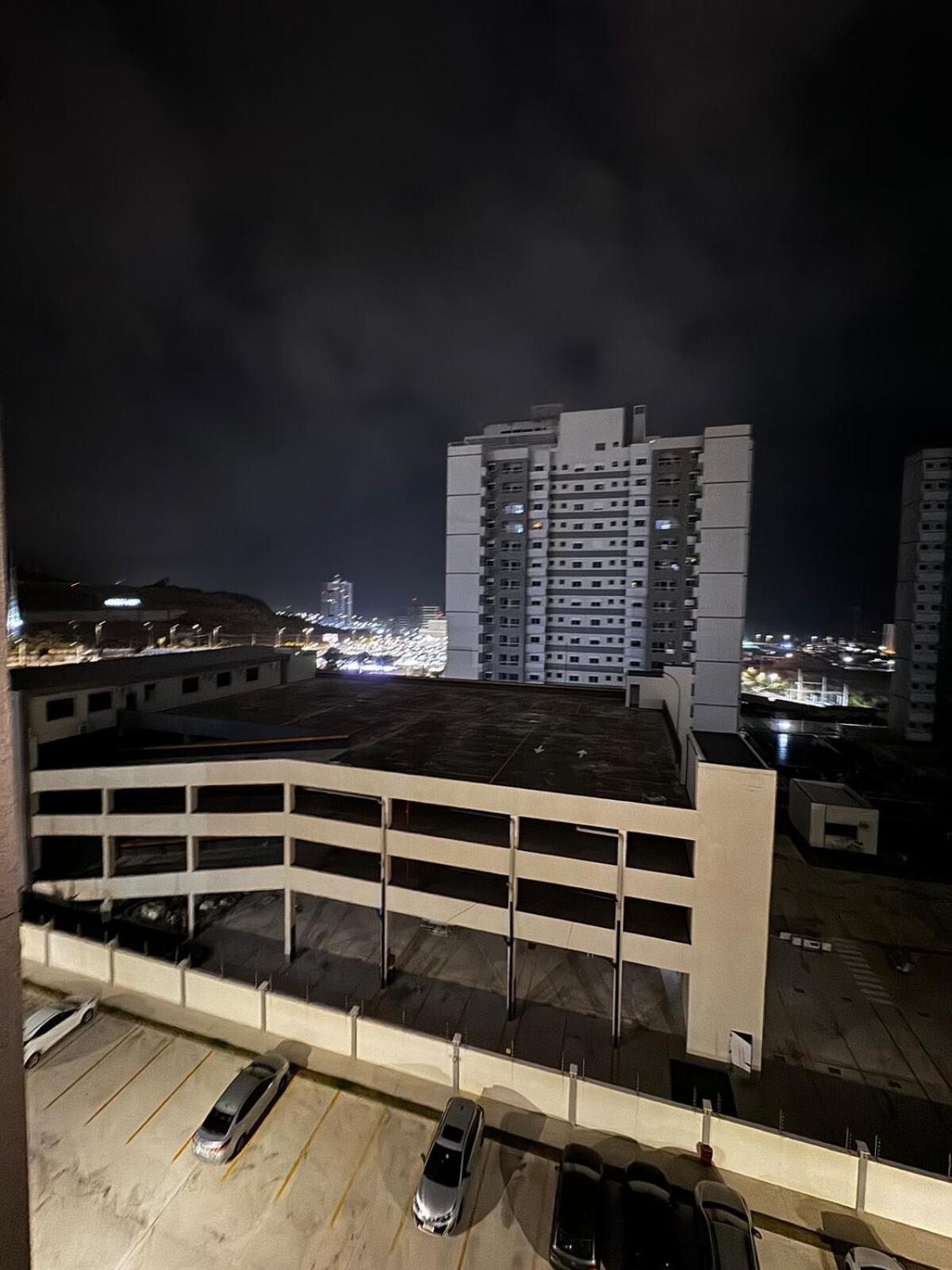 Completo Ao Lado Do Shopping Pertinho Da Apartamento